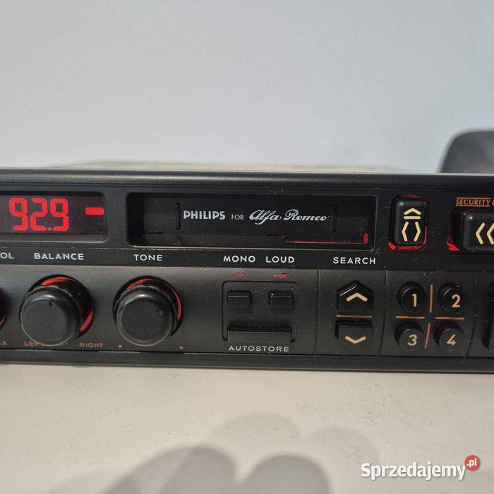 Kolekcjonerskie zabytkowe radio Alfa Romeo Radioodtwarzacze Koszalin