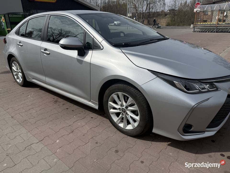 Toyota corolla e21 sedan hybryda Polski salon Mysłowice