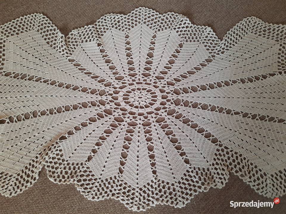 Bawełniana duża serweta szydełkowa serwetka Rękodzieło Łódź