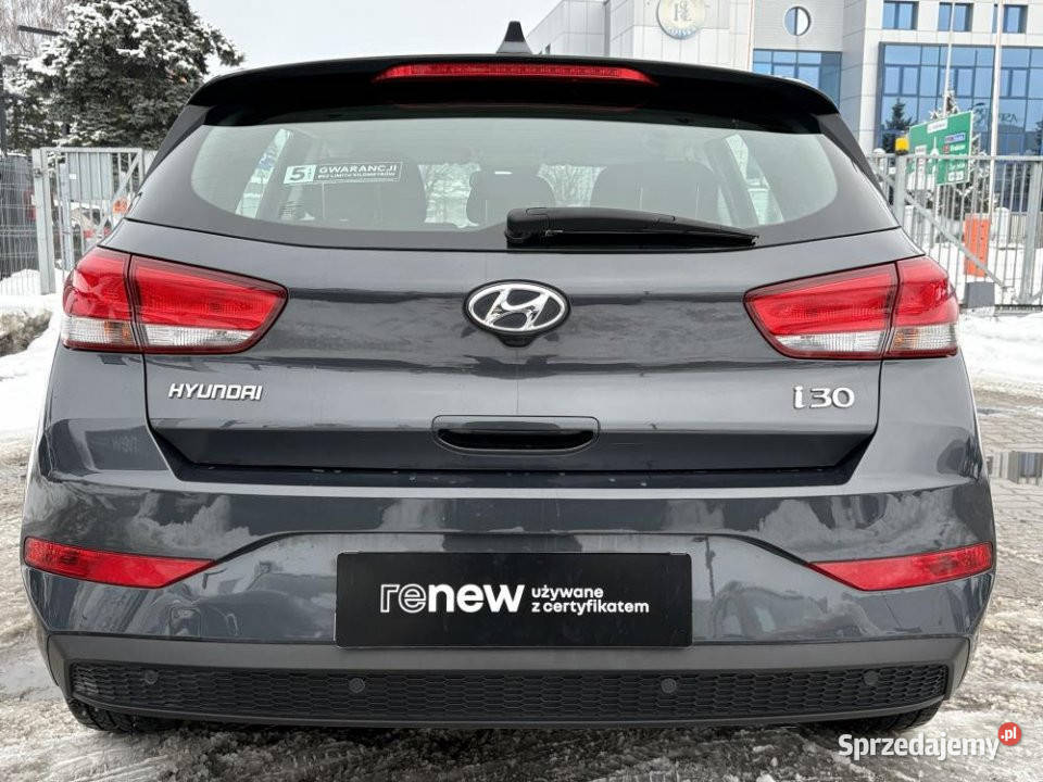 HYUNDAI i30 2021r Salon benzyna