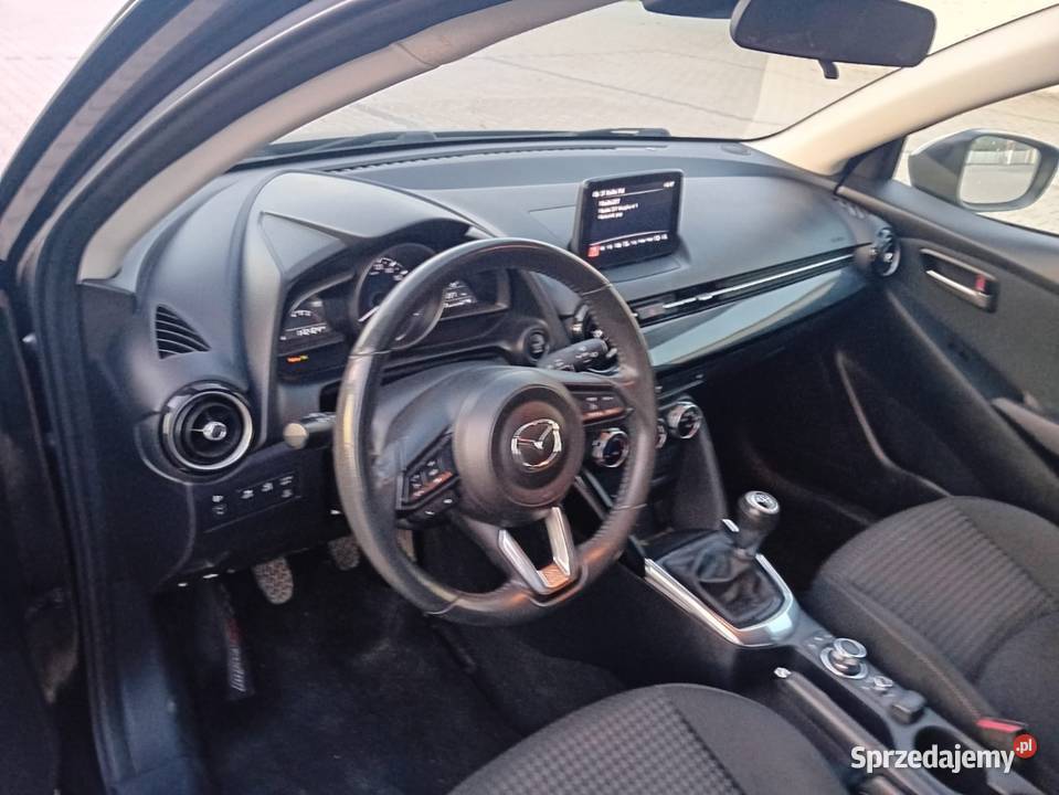 Mazda 2 15 Gromnik