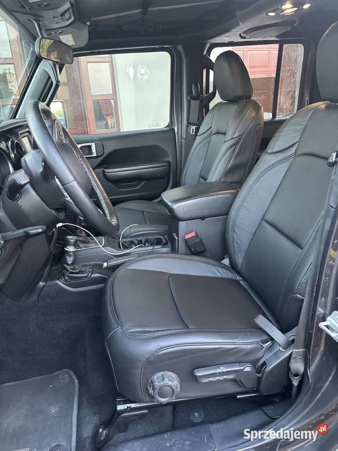 Jeep Wrangler Sport JL 2021 36 Manual Rok produkcji 2021 Brończyce sprzedam