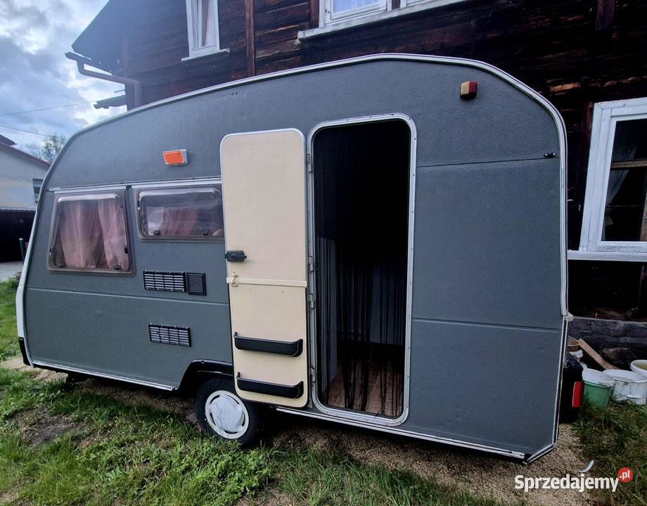 Przyczepą kempingowa Sprite śląskie