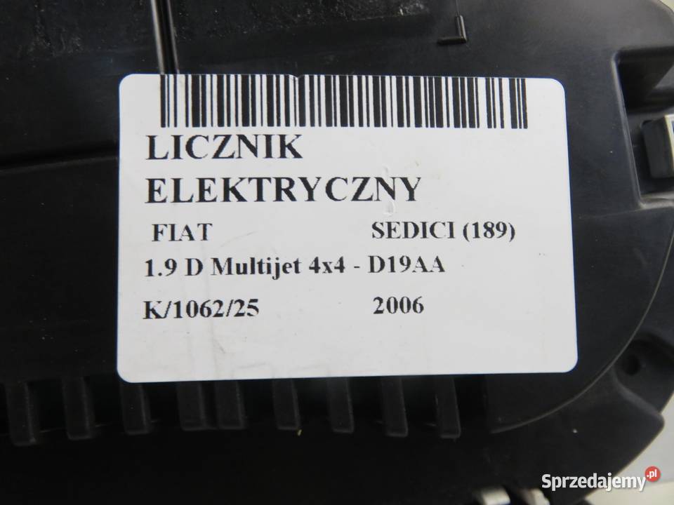LICZNIK FIAT SEDICI 19 D Multijet A2C53060969 osobowe Liczniki i zegary