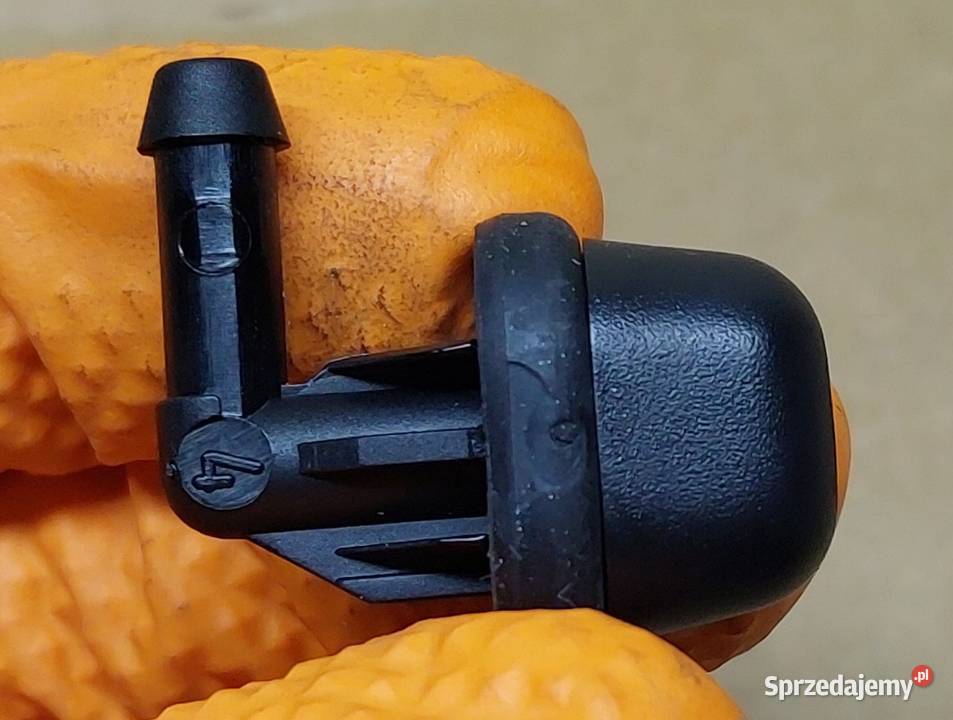 SPRYSKIWACZ SZYBY TYLNEJ CITROEN SAXO 643897 Pozostałe Mielęcin