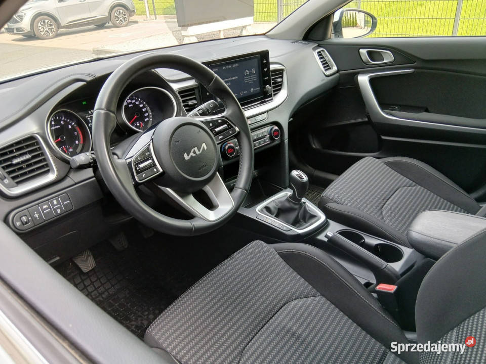 Kia Nowy Ceed 15 TGDI 160 6MT WersjaM SalonPL 1482cm3 Łódź sprzedam