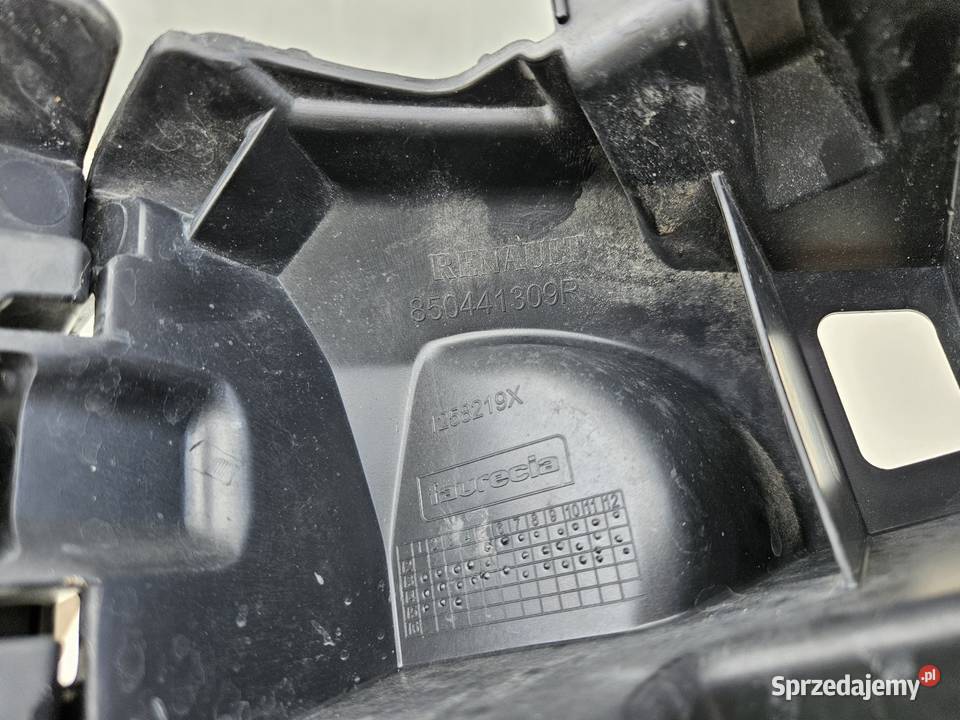 RENAULT CLIO IV 4 HB ŚLIZG PRAWY ZDERZAKA TYŁ