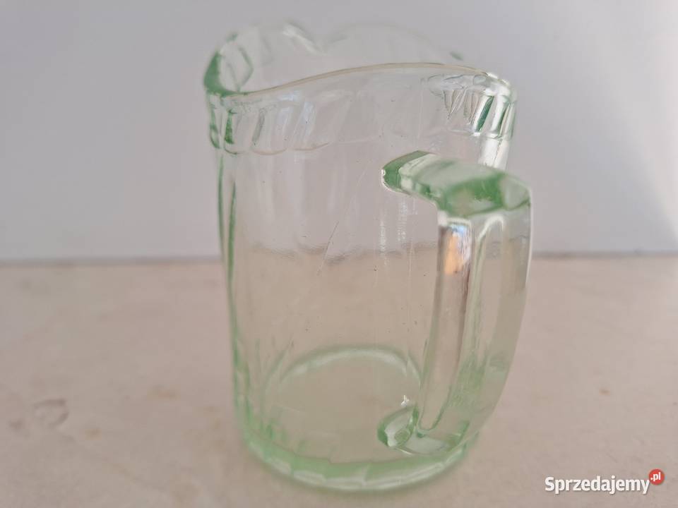 Magiczny Dzbanuszek Mlecznik ze Szkła Uranowego Gdańsk