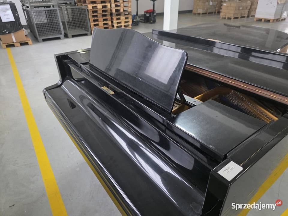 Fortepian Orkiestry Wojska Polskiego czarny