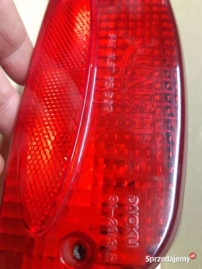 Triumph Tiger 885i 955iczęści lampa tył Suchożebry
