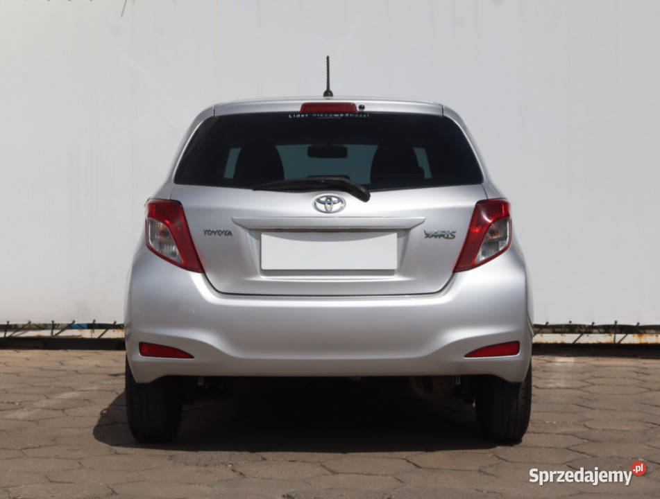 Toyota Yaris 10 VVTi 51KM Łódź sprzedam