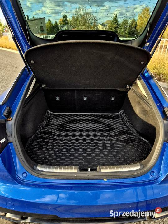 Kia Stinger 20 245 idealny stan kolor GT Rok produkcji 2018 Będzin