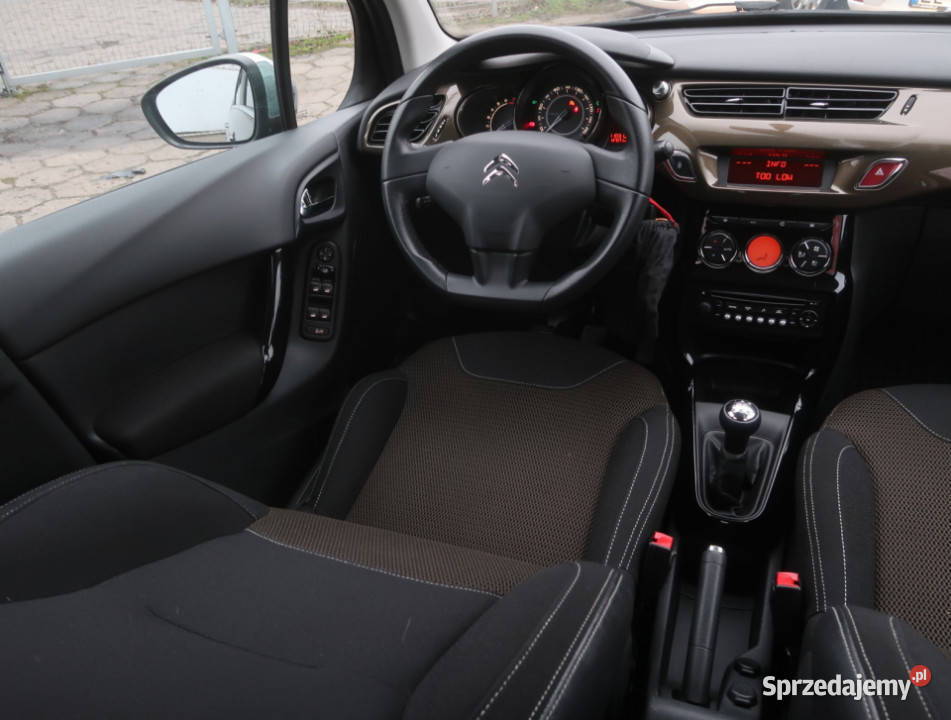 Citroen C3 14 VTI Rok produkcji 2012 łódzkie Łódź