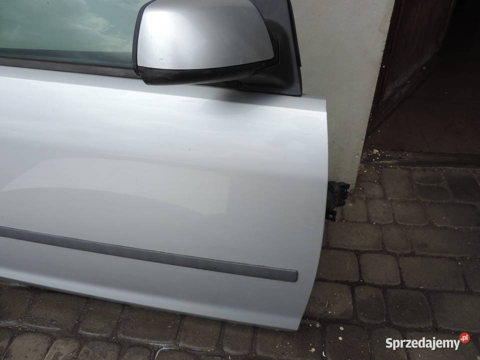 FORD FOCUS MK2 HB 5D DRZWI PRAWY PRZÓD KOLOR O3 osobowe małopolskie Nowy Sącz