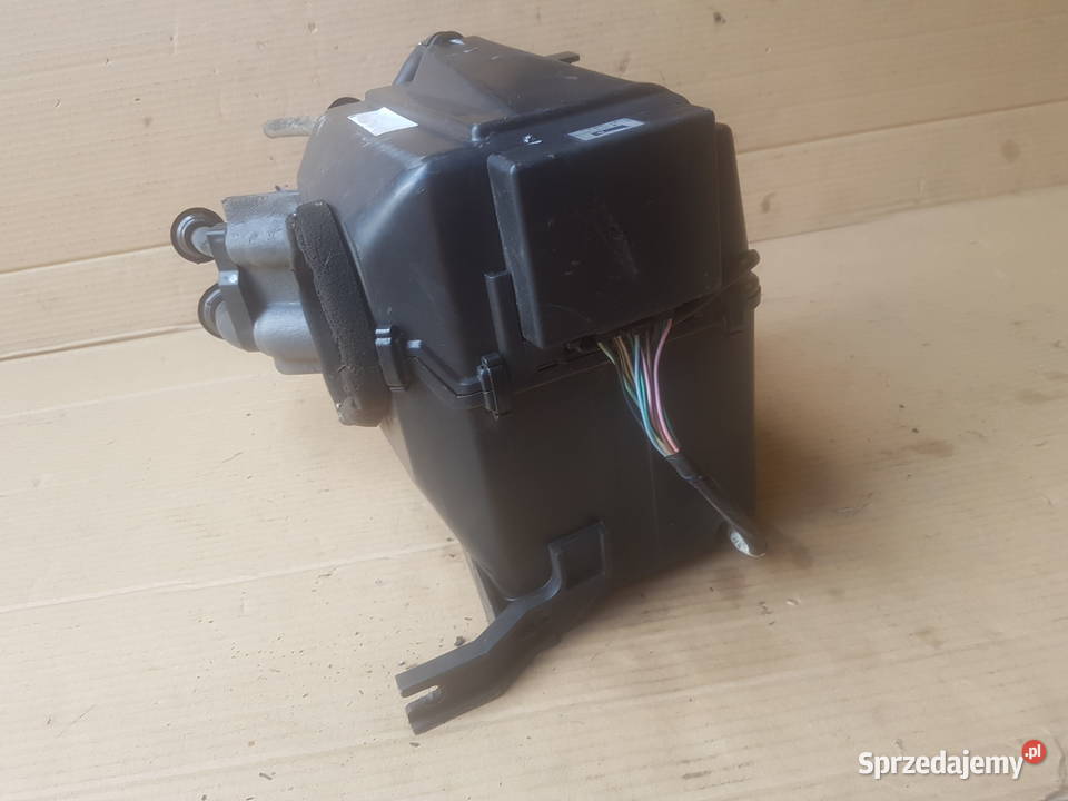 Suzuki Swift EA nagrzewnica obudowa klimatyzacji Legnica