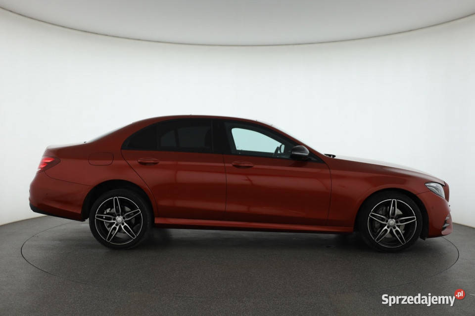 Mercedes E E 220 d wielofunkcyjna kierownica Piaseczno