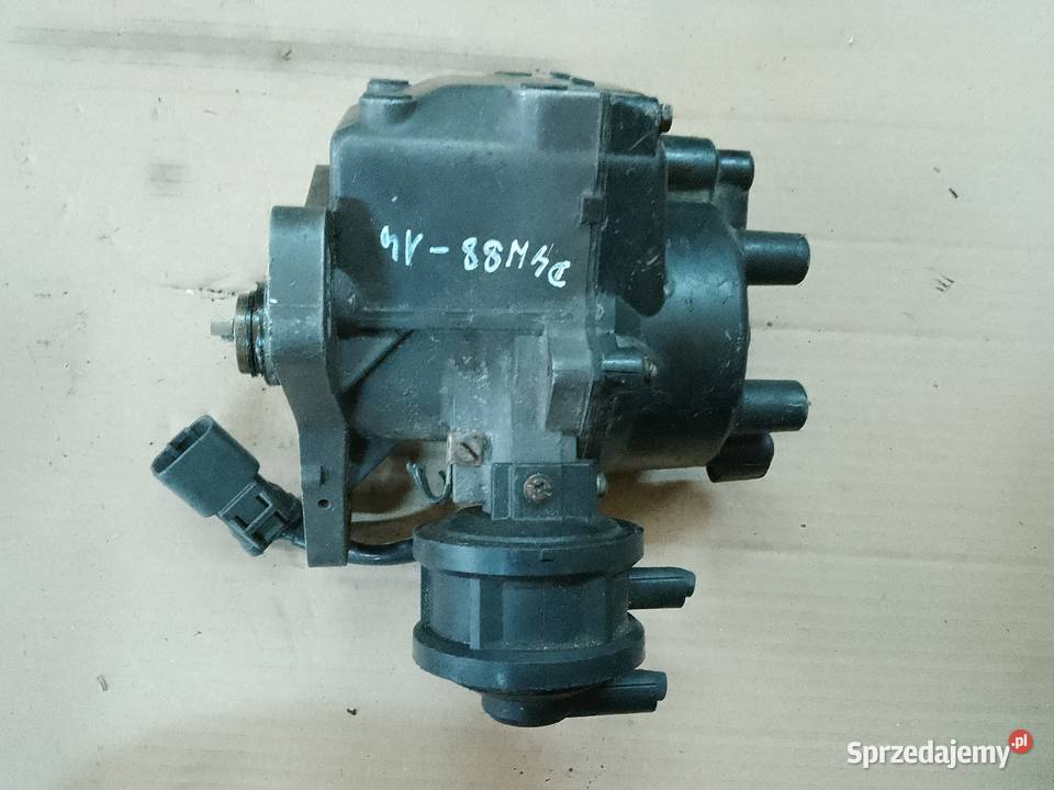 D4W8814 Aparat zapłonowy Honda Civic 13 B Niwka