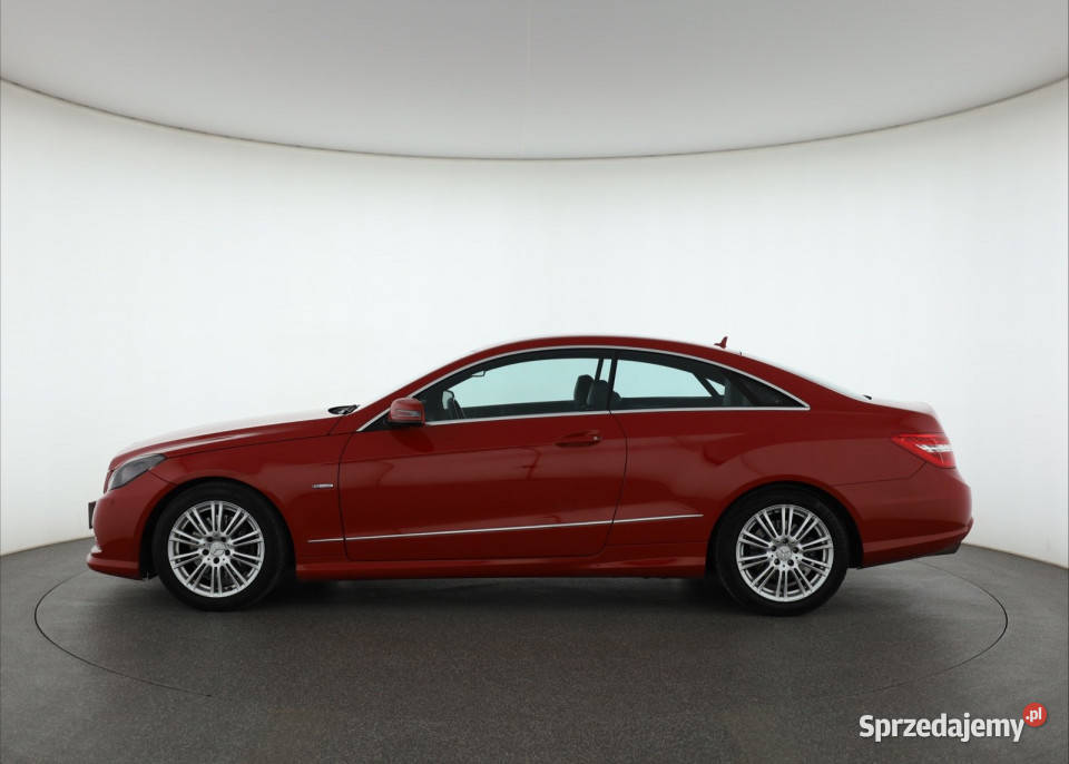 Mercedes E E 200 Piaseczno