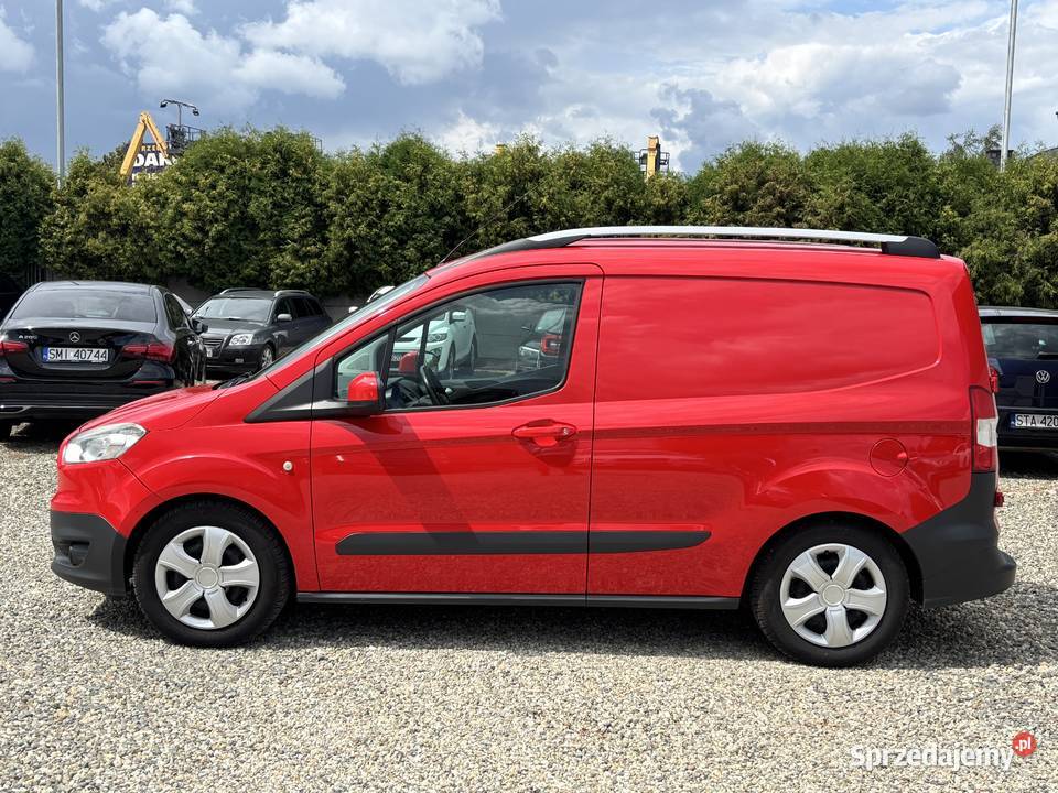 Ford Transit Courier Gwarancja podgrzewana przednia szyba sprzedam
