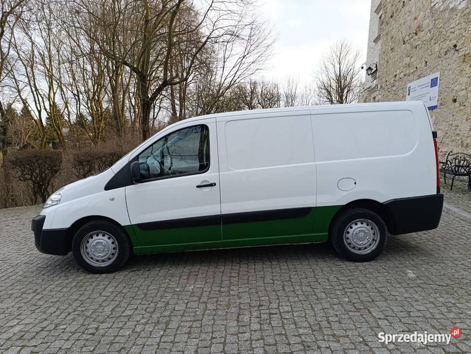 Toyota Proace 20 D4D L2H1 Super Stan Niski Rok produkcji 2015 Bełżyce