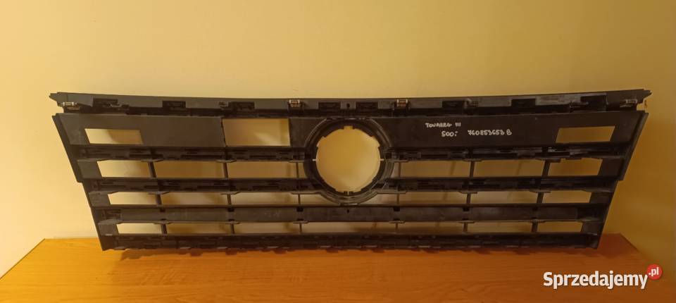 VW TOUAREG III GRILL ATRAPA CHŁODNICY ZDERZAKA osobowe dolnośląskie Lubin