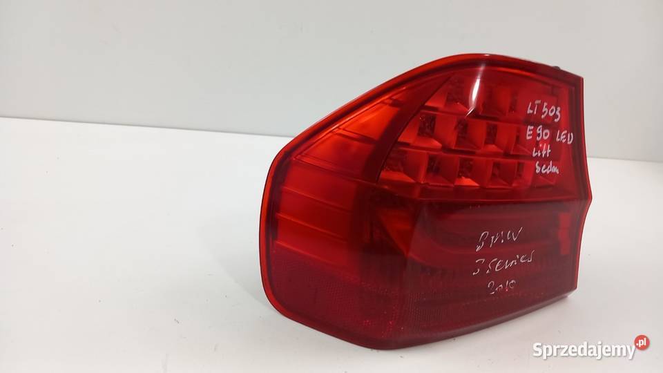 BMW E90 FL LAMPA TYŁ LEWY LED