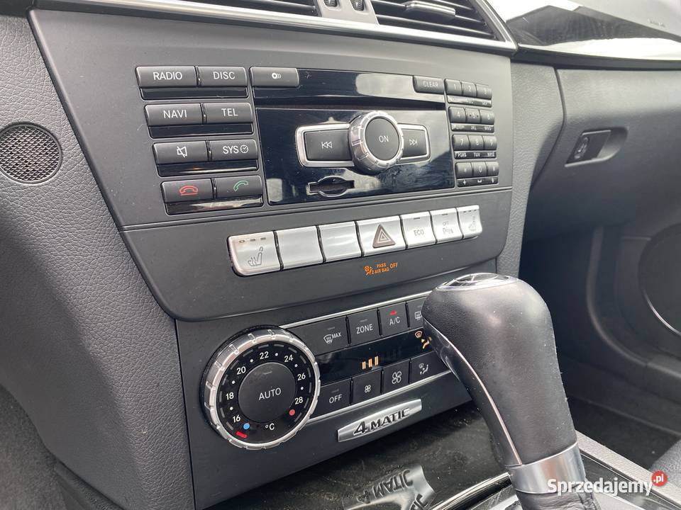 Mercedes Benz W204 C350 4Matic