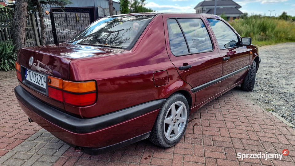 Sprzedam VW VENTO 1992r 18E Samochody osobowe Turek