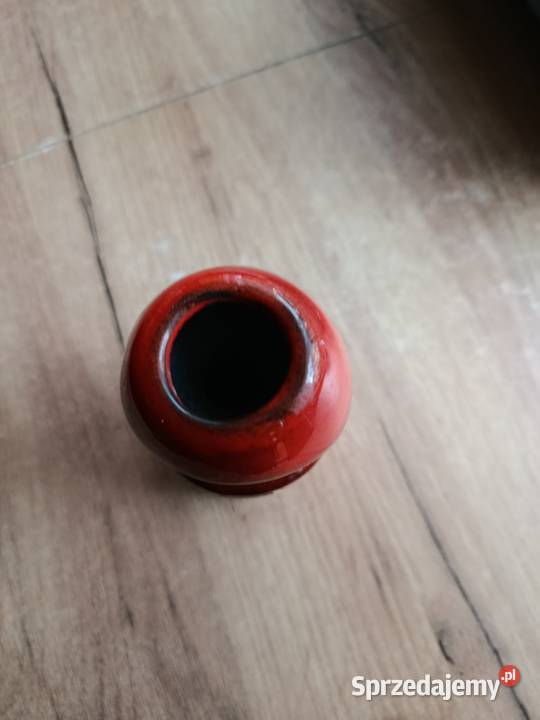 Wazon PM modelka ceramika szkliwiona czerwony