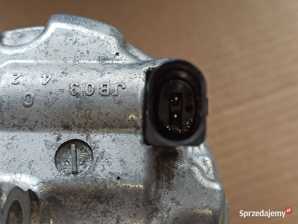 SPRĘŻARKA KLIMATYZACJI VW AUDI SEAT 5Q0816803D Bolesławiec
