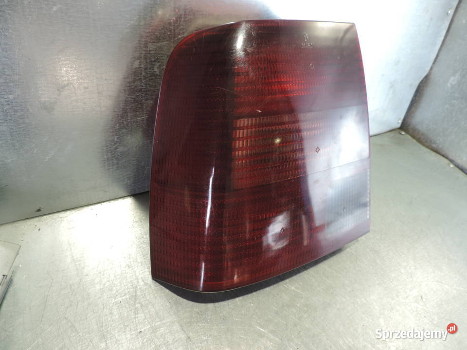 VW PASSAT B5 LAMPA LEWY TYŁ SEDAN Nowy Sącz