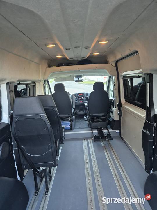 Fiat Ducato 23 zabudowa Gruau 9 oso do przewozu Jasło sprzedam