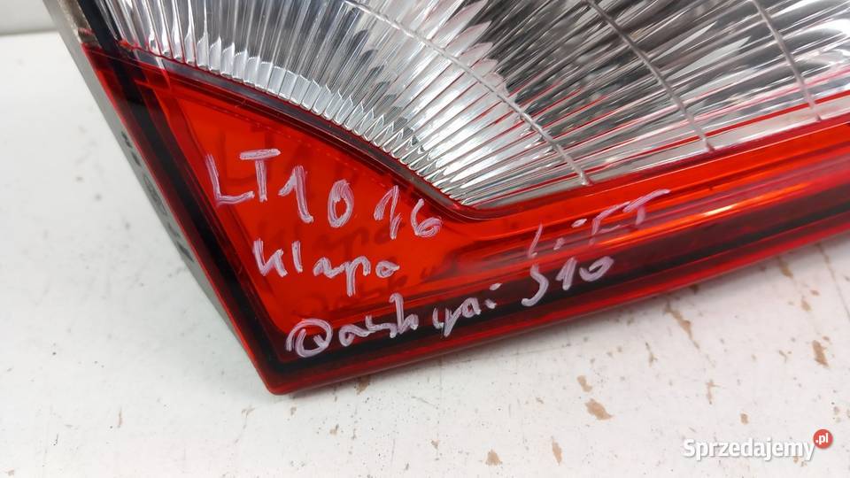 NISSAN QASHQAI J10 LIFT LAMPA TYŁ LEWA W KLAPĘ osobowe Zbierkowo