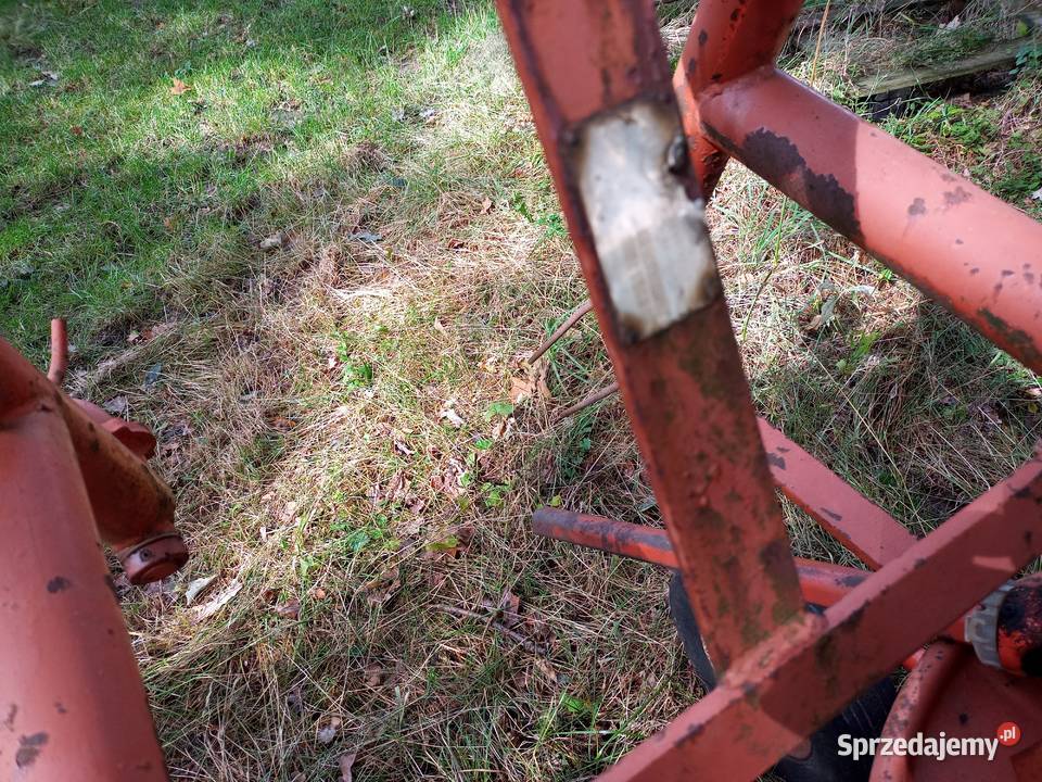 Przewracarka przetrzasarka do siana kuhn Maszyny zielonkowe Ocice