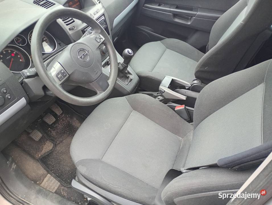 Opel Zafira b 18 LPG 7 osób sprowadzony Parczew