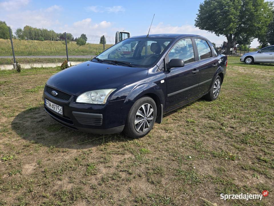 Ford Focus 16 benzyna 2005 długie opłaty Focus łódzkie Łódź