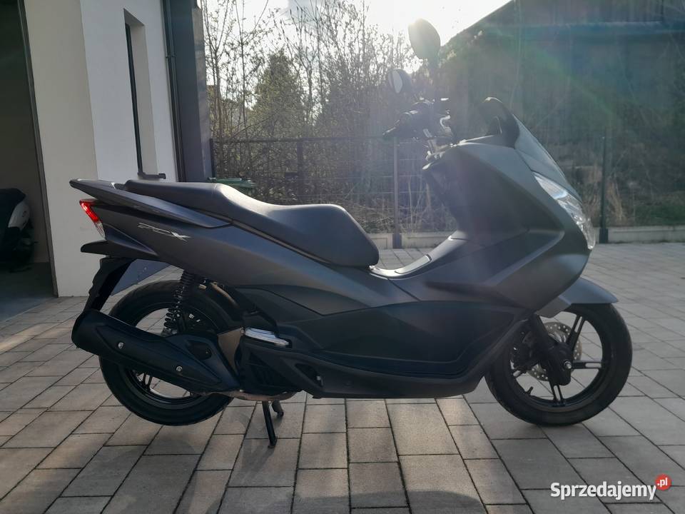 Honda Pcx 125i startstop oświetlenie Led lubelskie Bełżyce sprzedam