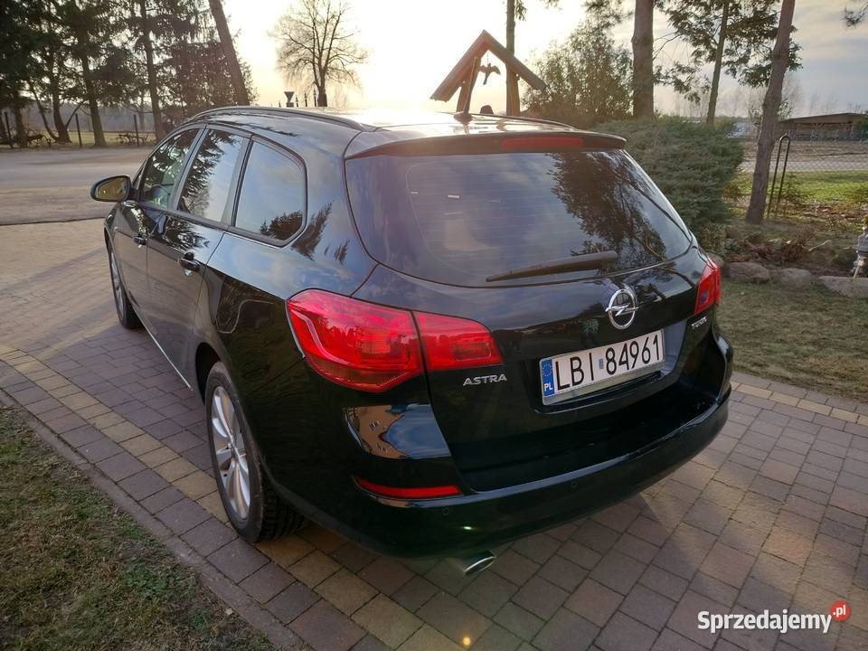 Opel Astra J Strusy