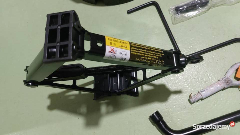 Wkład koła styropian lewarek podnośnik koła Saab