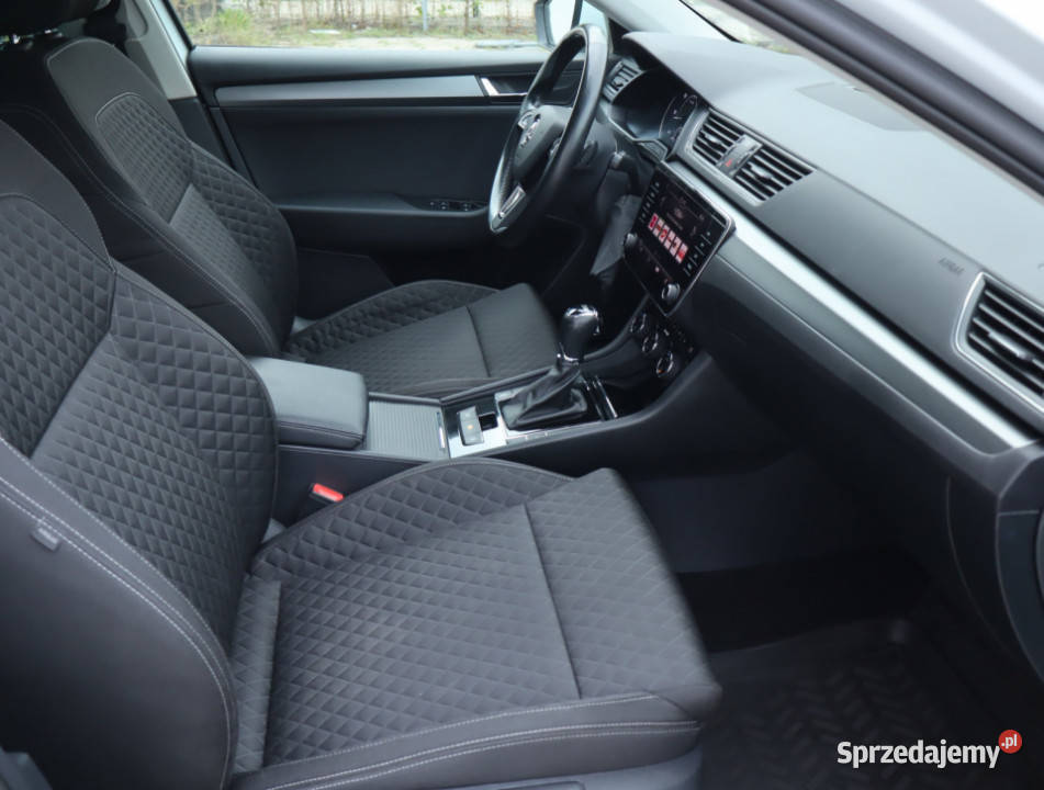 Skoda Superb 20 TDI komputer pokładowy