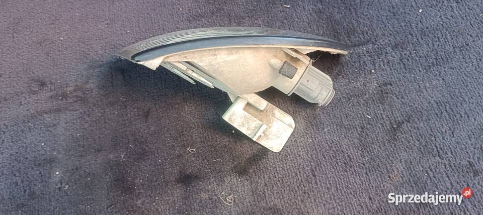Kierunek Prawy Bosch 8D0 953 050 A Audi A4 B5 a9 śląskie sprzedam