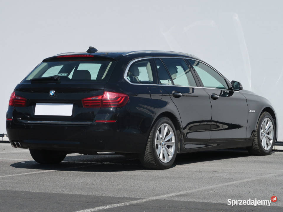 BMW 5 520d xDrive klimatyzacja