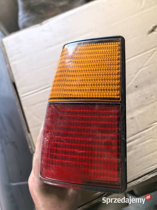 Lampa tylna prawa Saturnus golf mk2 Mościska