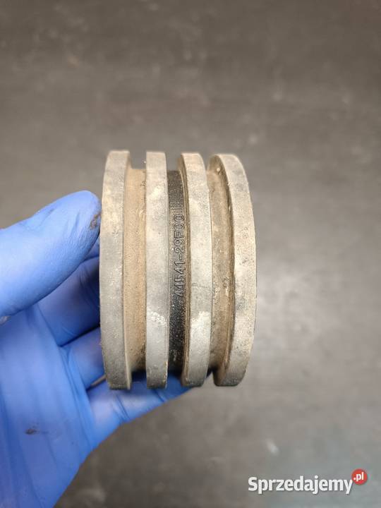 Guma mocowanie zbiornik paliwa bak części Suzuki Gołaczewy