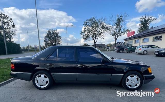 Mercedes W124 300E 1990r sedan super stan mały Rok produkcji 1990 podlaskie Bielsk Podlaski