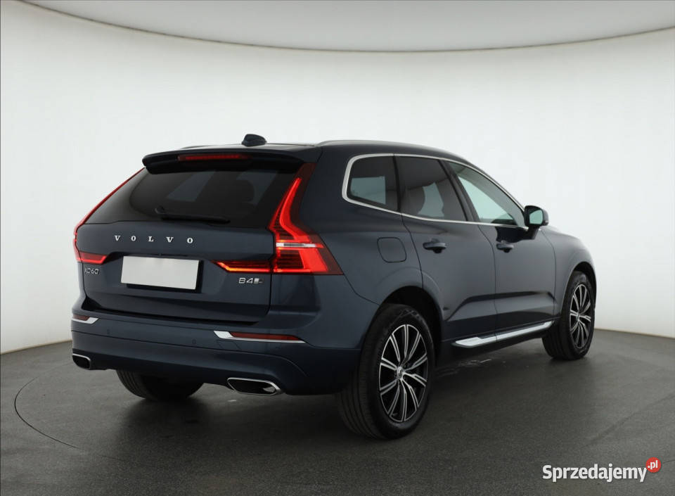 Volvo XC60 B4 AWD system Start-Stop