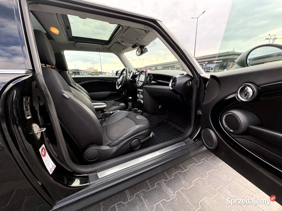 MINI R56 ROCZNIK 2009 wersja Chili Midnight 215800km Cooper mazowieckie