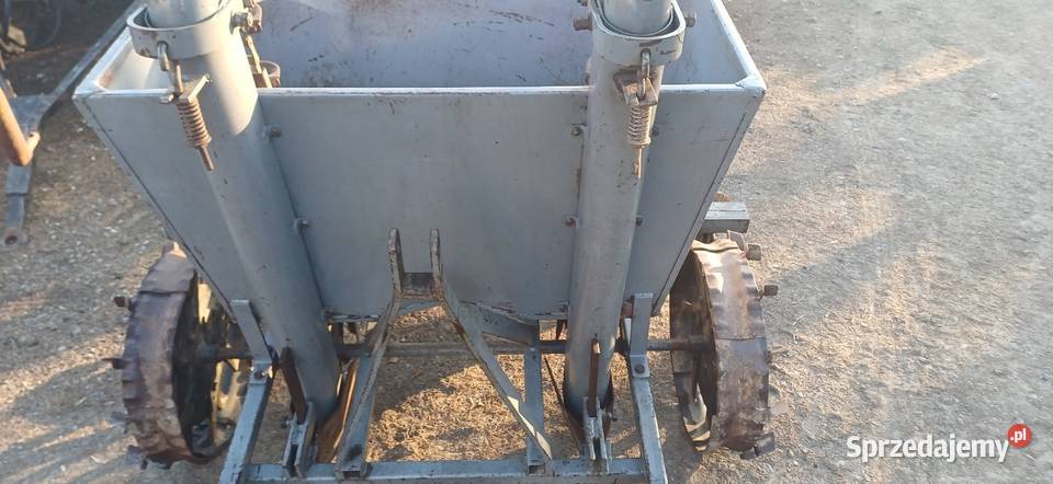 Sadzarka do ziemniaków dwurzędowa nieuszkodzony Kraków