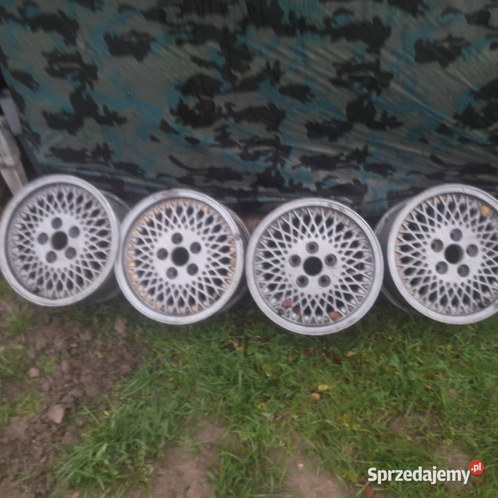Sprzedam komplet felg Jeep XJ ZJ 15 Strzyżów