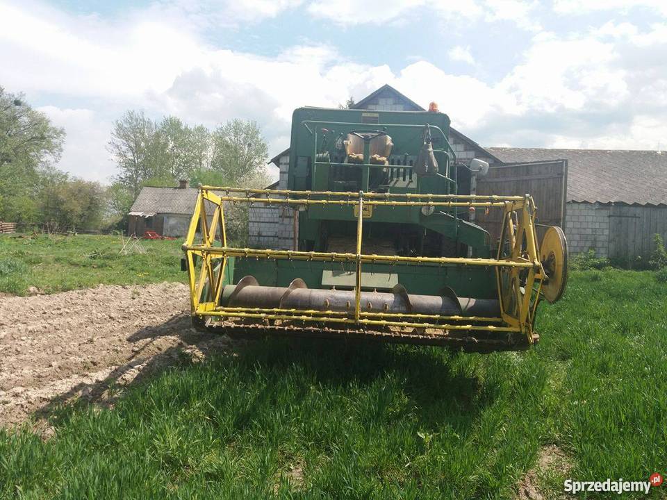 JOHN DEERE 940 z sieczkarnią John Deere Wysokie